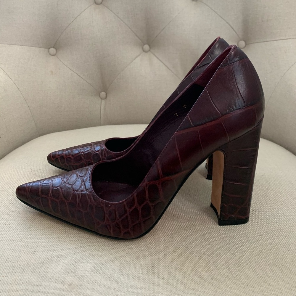 Beautiful leather pumps